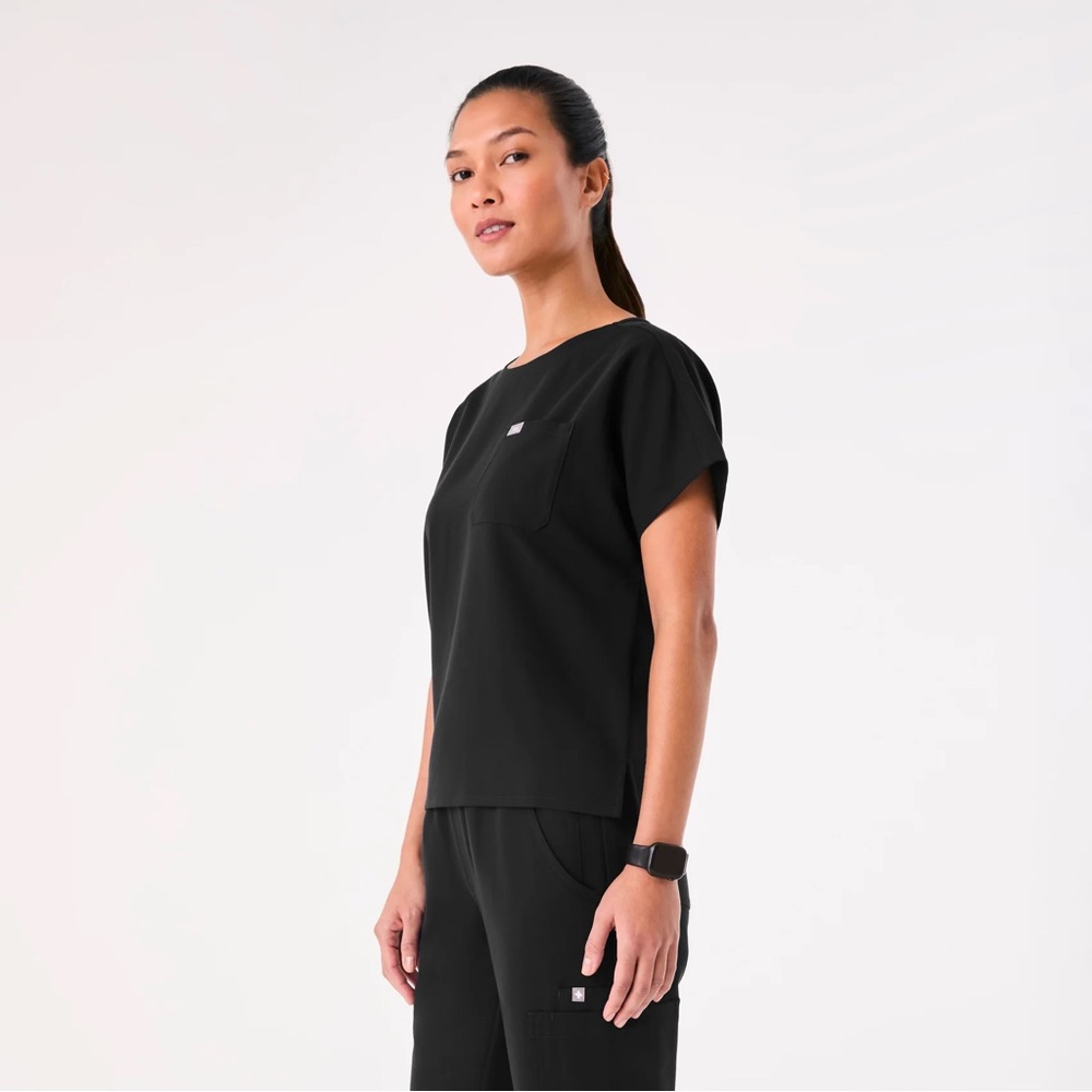 Black Women's scrub figs Top - Picture 3 of 5